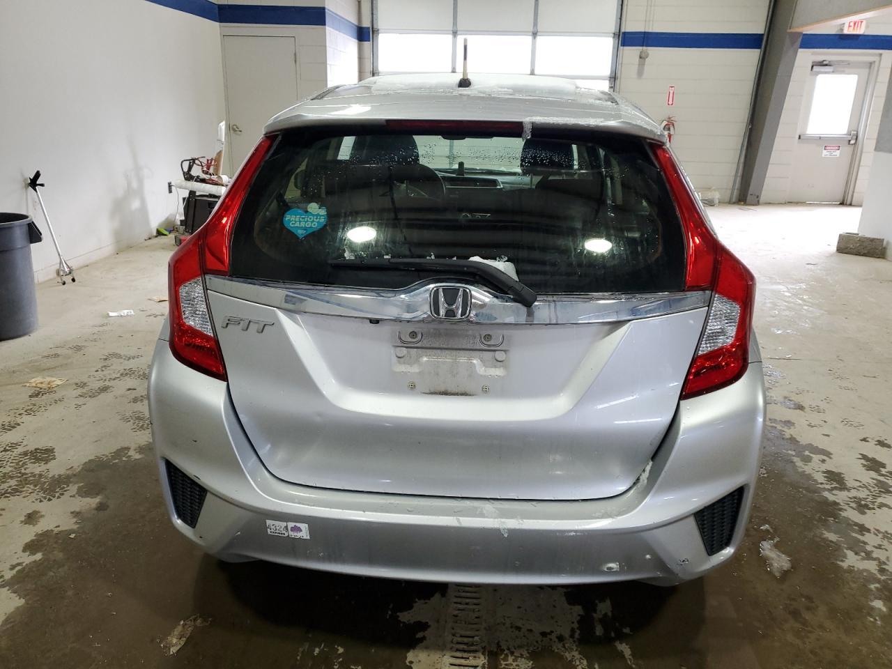 2016 HONDA FIT EX - Фото 6
