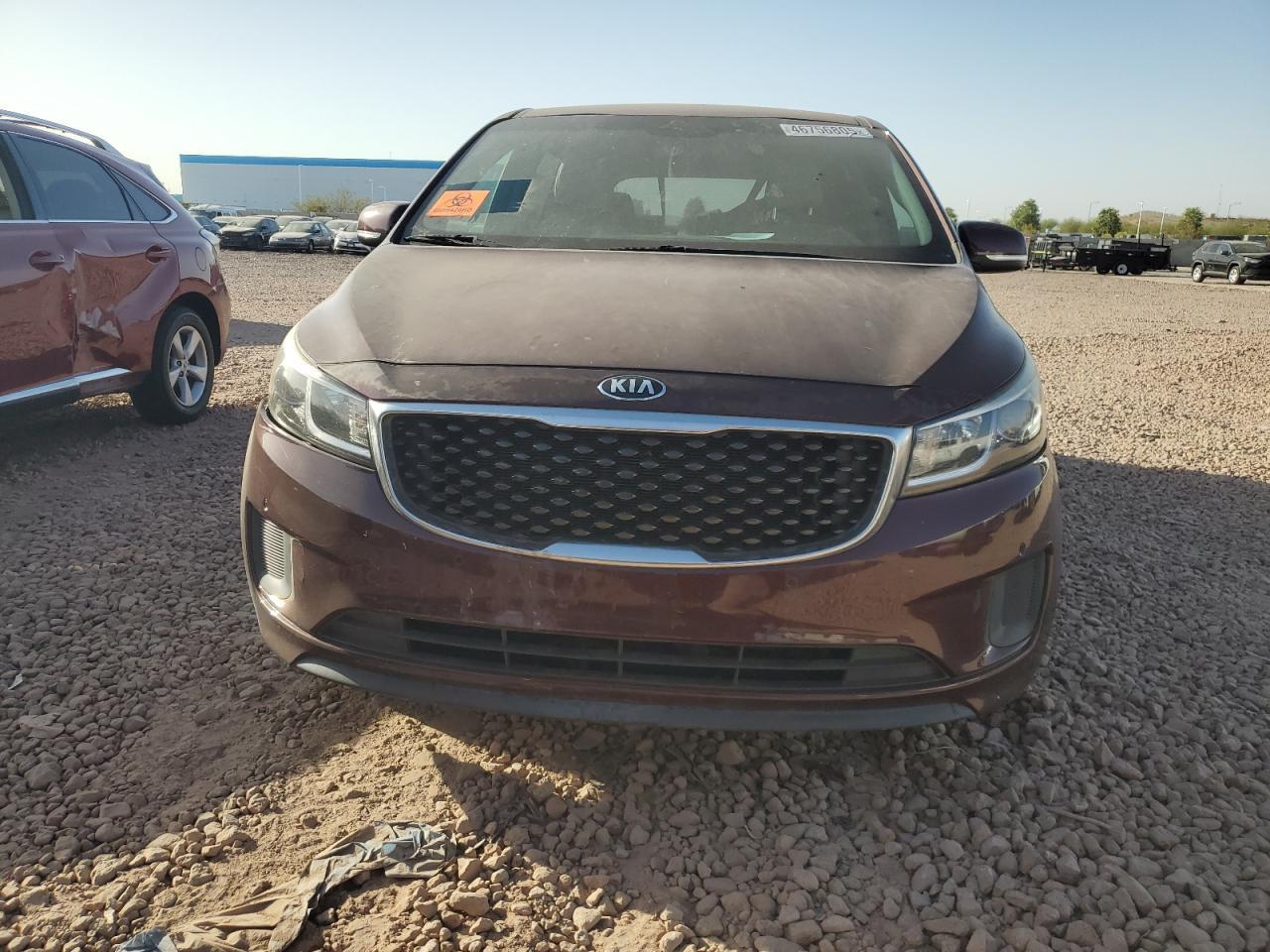 2017 KIA SEDONA LX - Image 5
