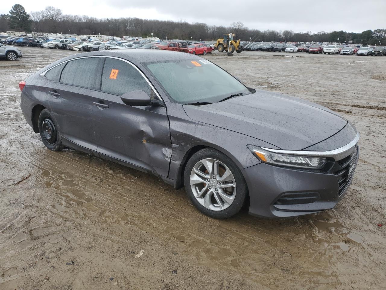 2018 HONDA ACCORD LX - Фото 4