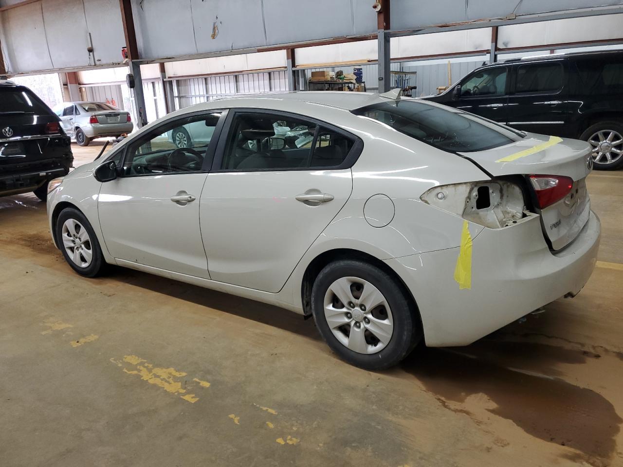 2015 KIA FORTE LX - Фото 2
