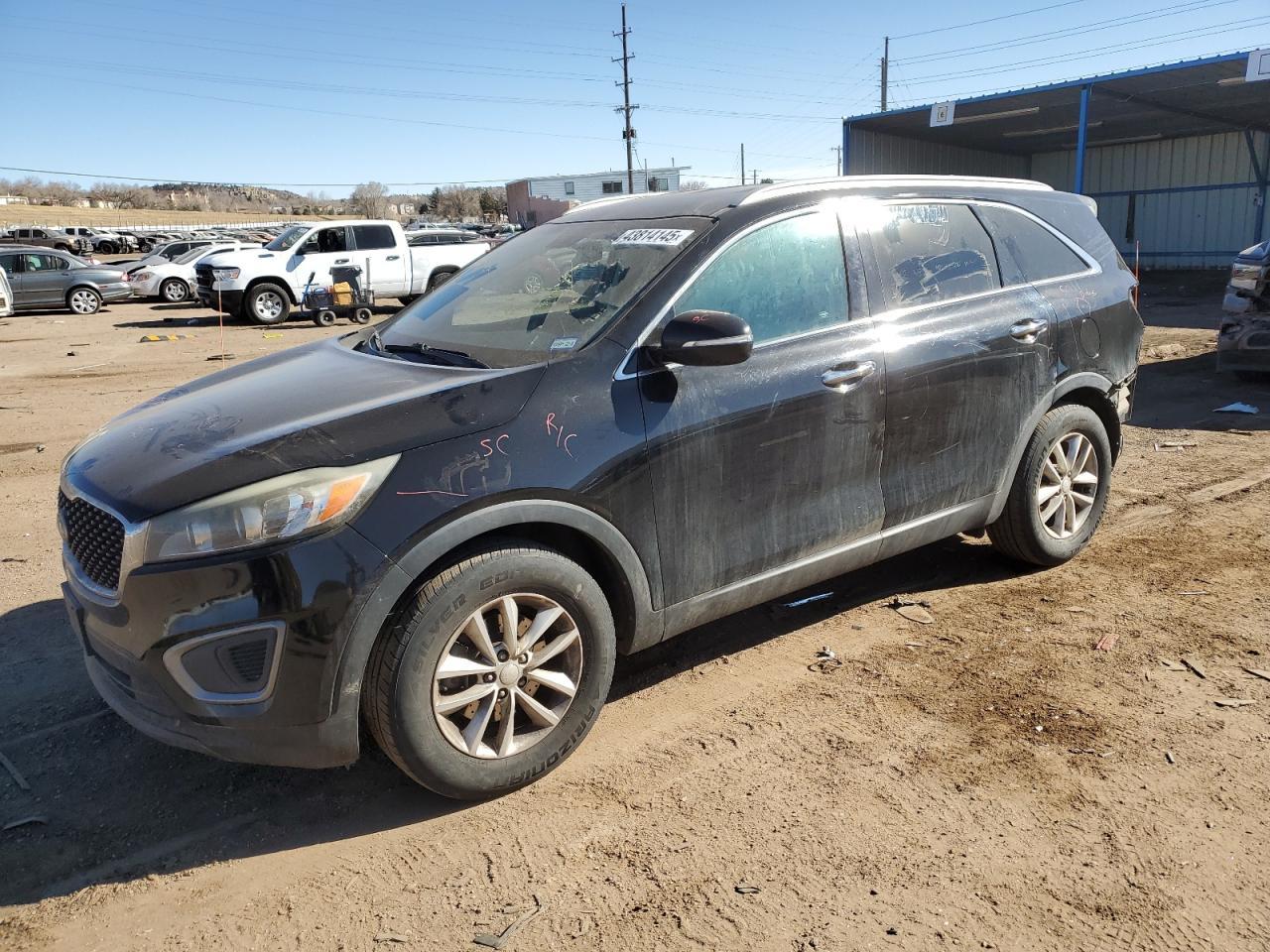 2016 KIA SORENTO LX
