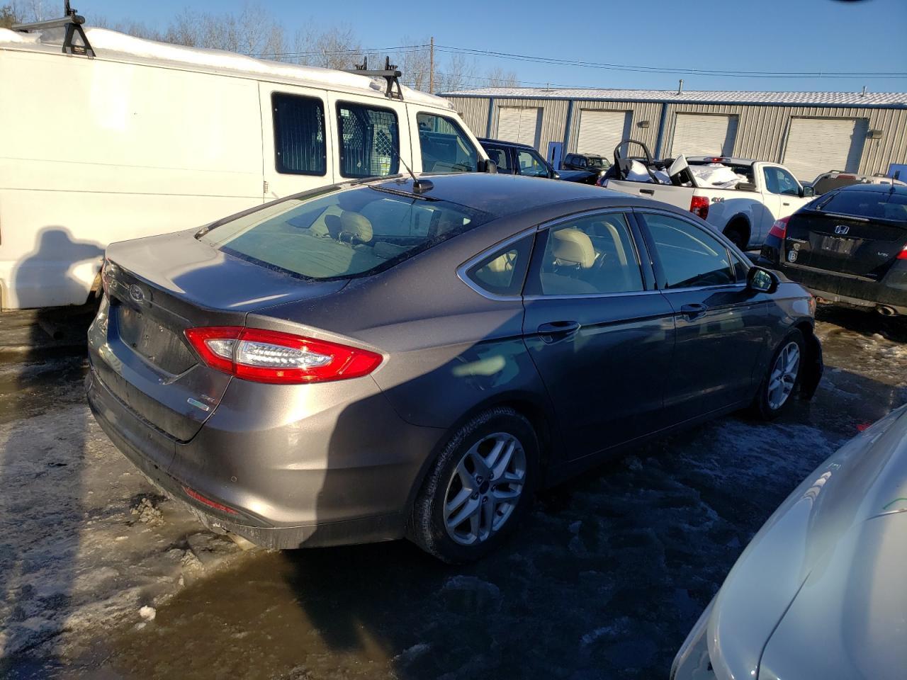 2014 FORD FUSION SE - Image 3