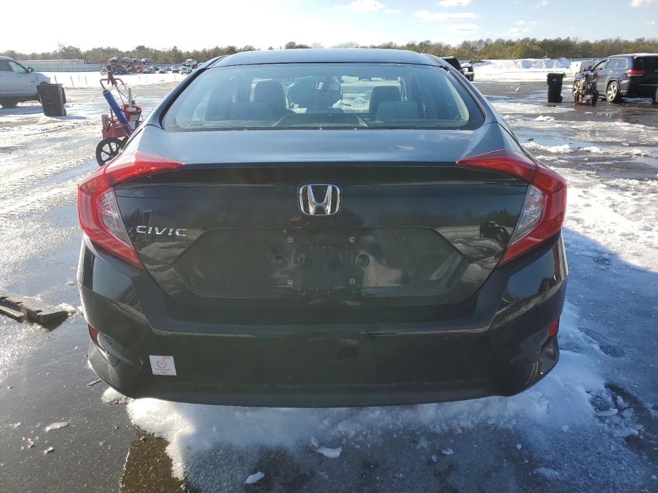 2017 HONDA CIVIC LX - Image 6
