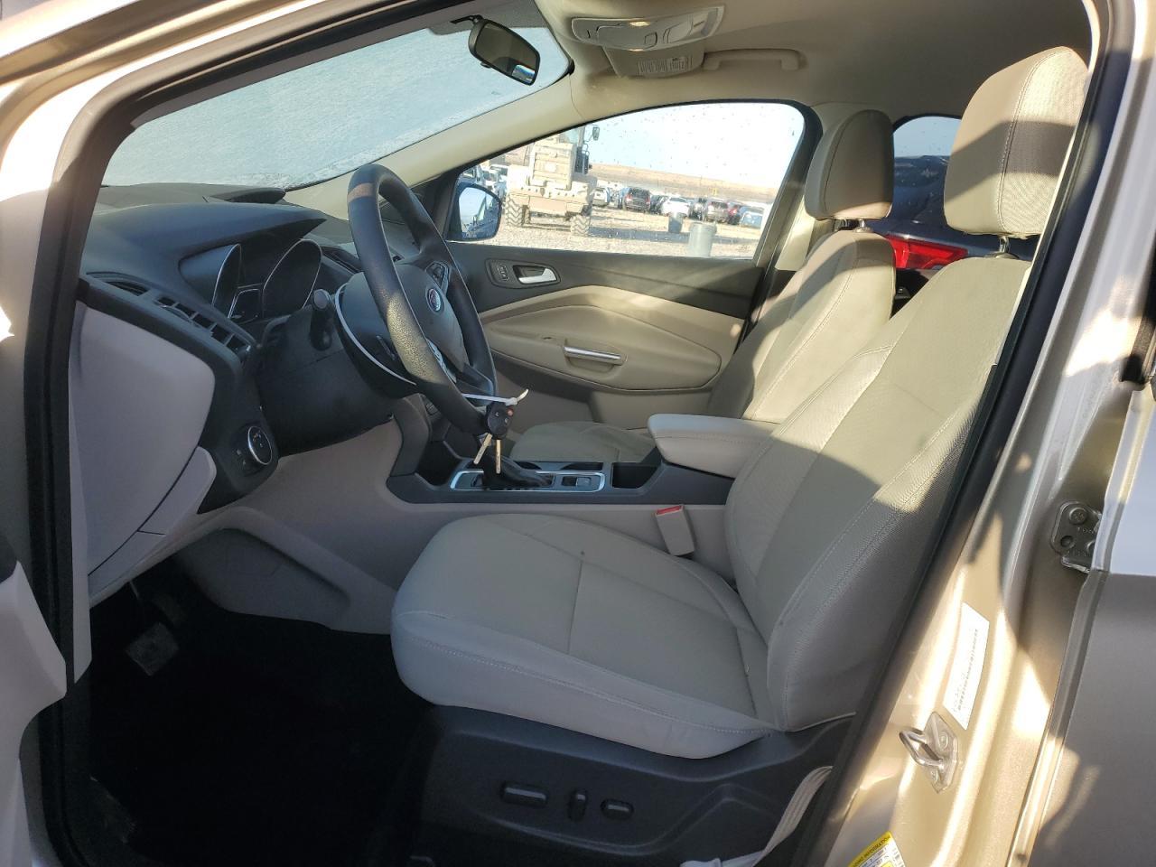 2017 FORD ESCAPE SE - Фото 7