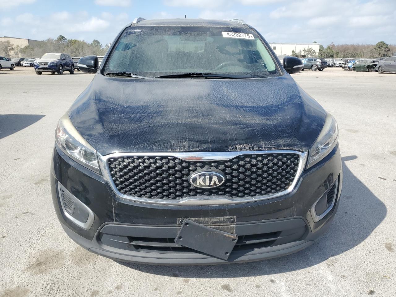 2017 KIA SORENTO LX - Фото 5