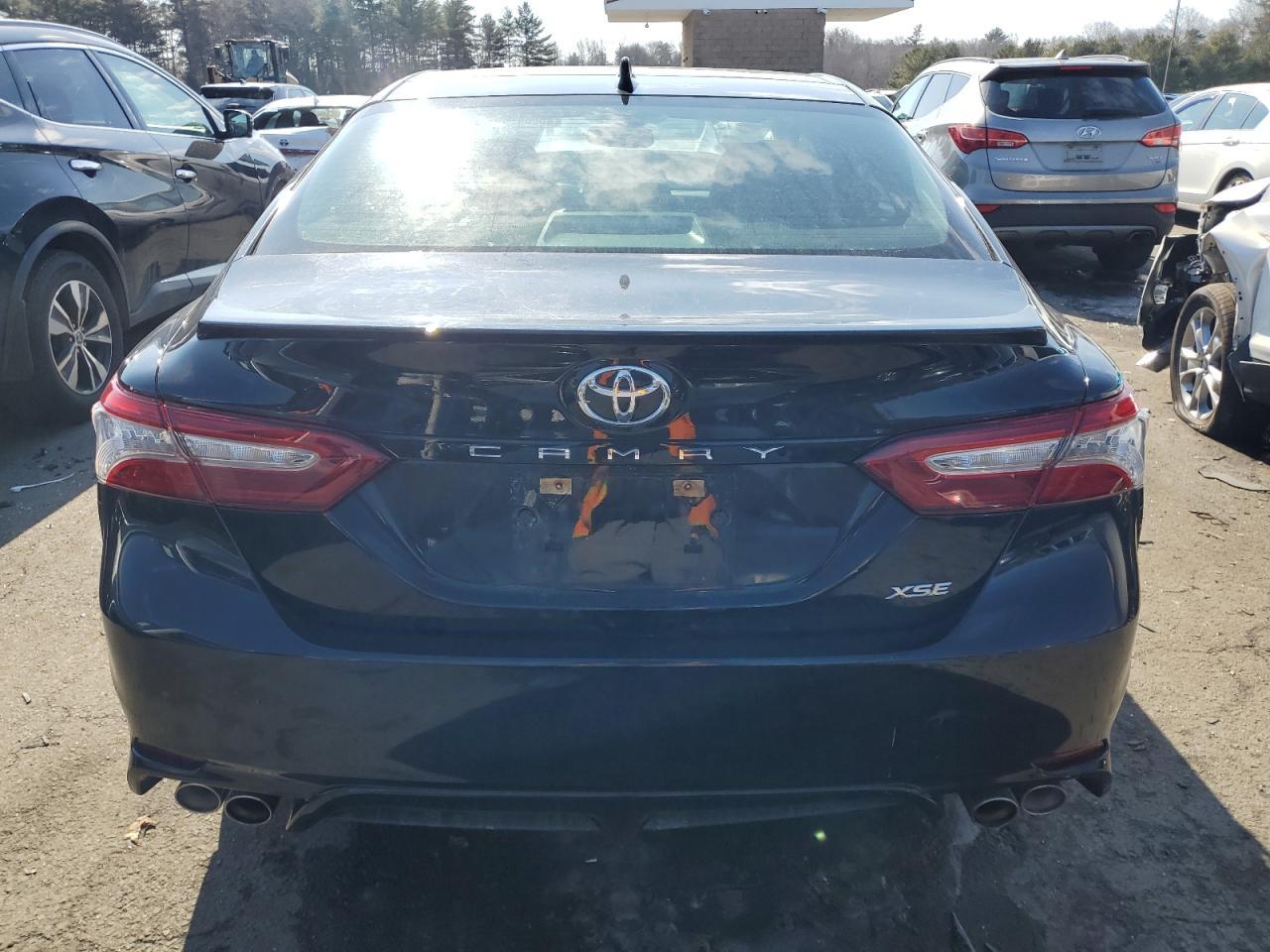 2019 TOYOTA CAMRY XSE - Image 6
