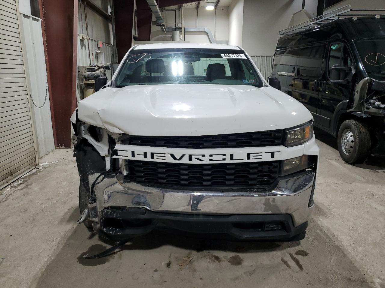 2020 CHEVROLET SILVERADO - Фото 5