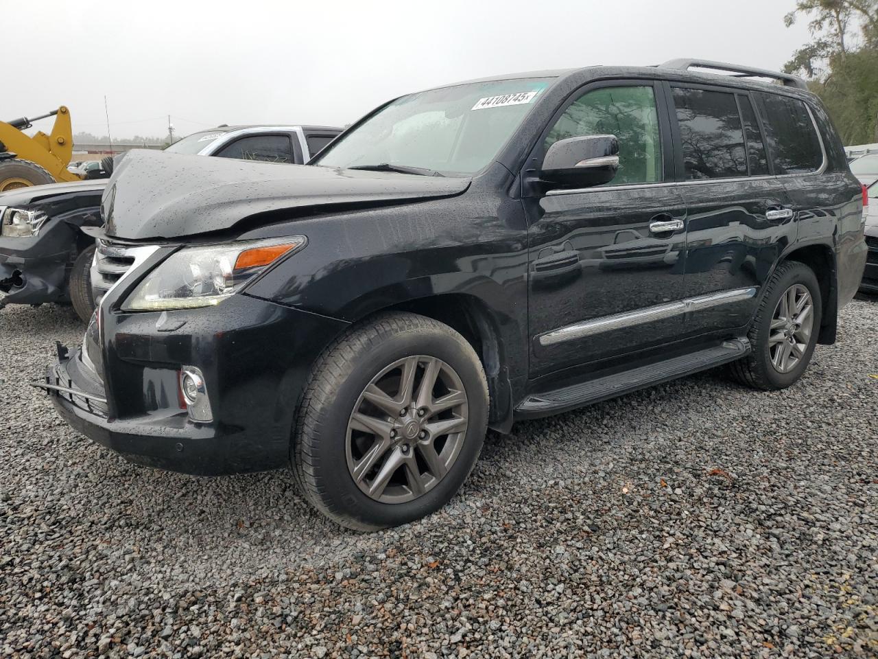 2015 LEXUS LX 570