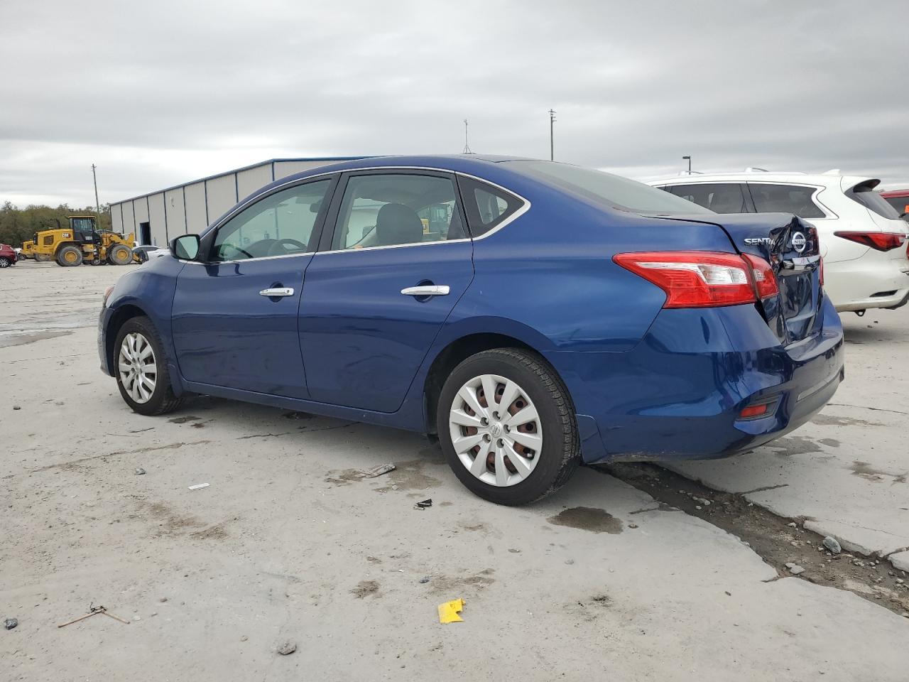 2017 NISSAN SENTRA S - Фото 2