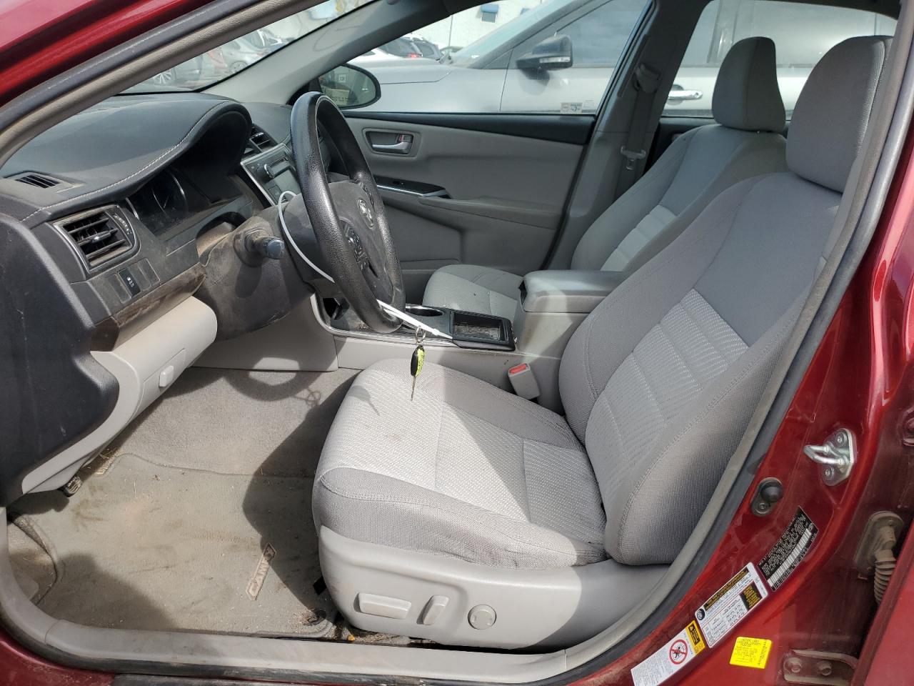 2017 TOYOTA CAMRY LE - Фото 7