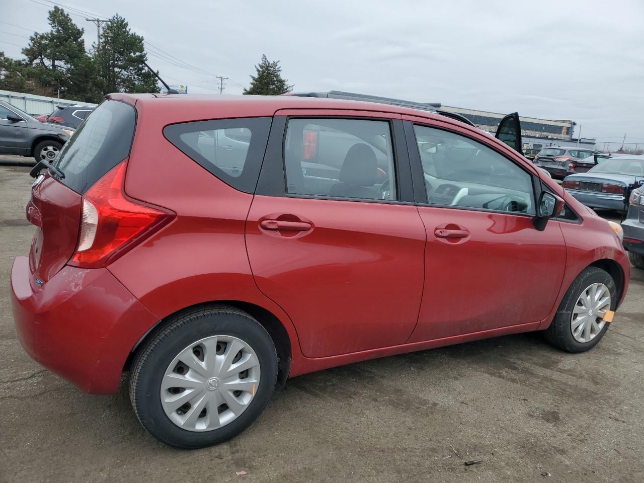 2015 NISSAN VERSA NOTE - Фото 3