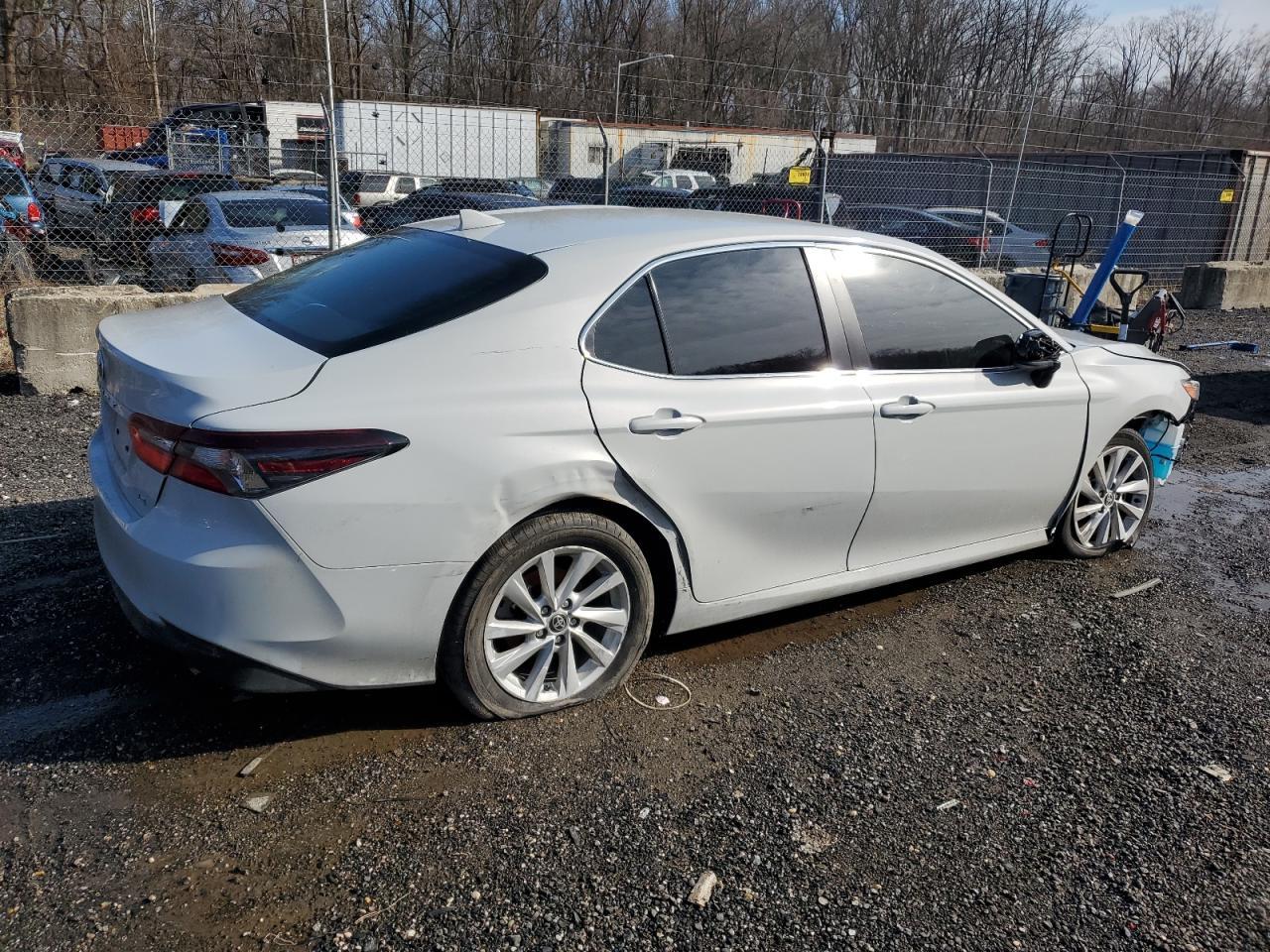 2024 TOYOTA CAMRY LE - Image 3