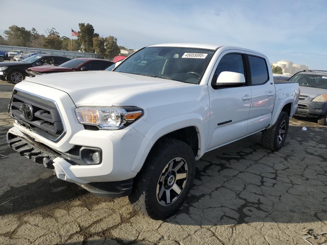 2020 TOYOTA TACOMA DOU