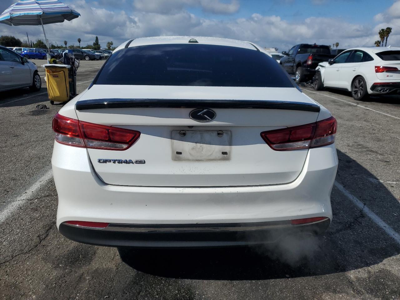 2016 KIA OPTIMA LX - Фото 6