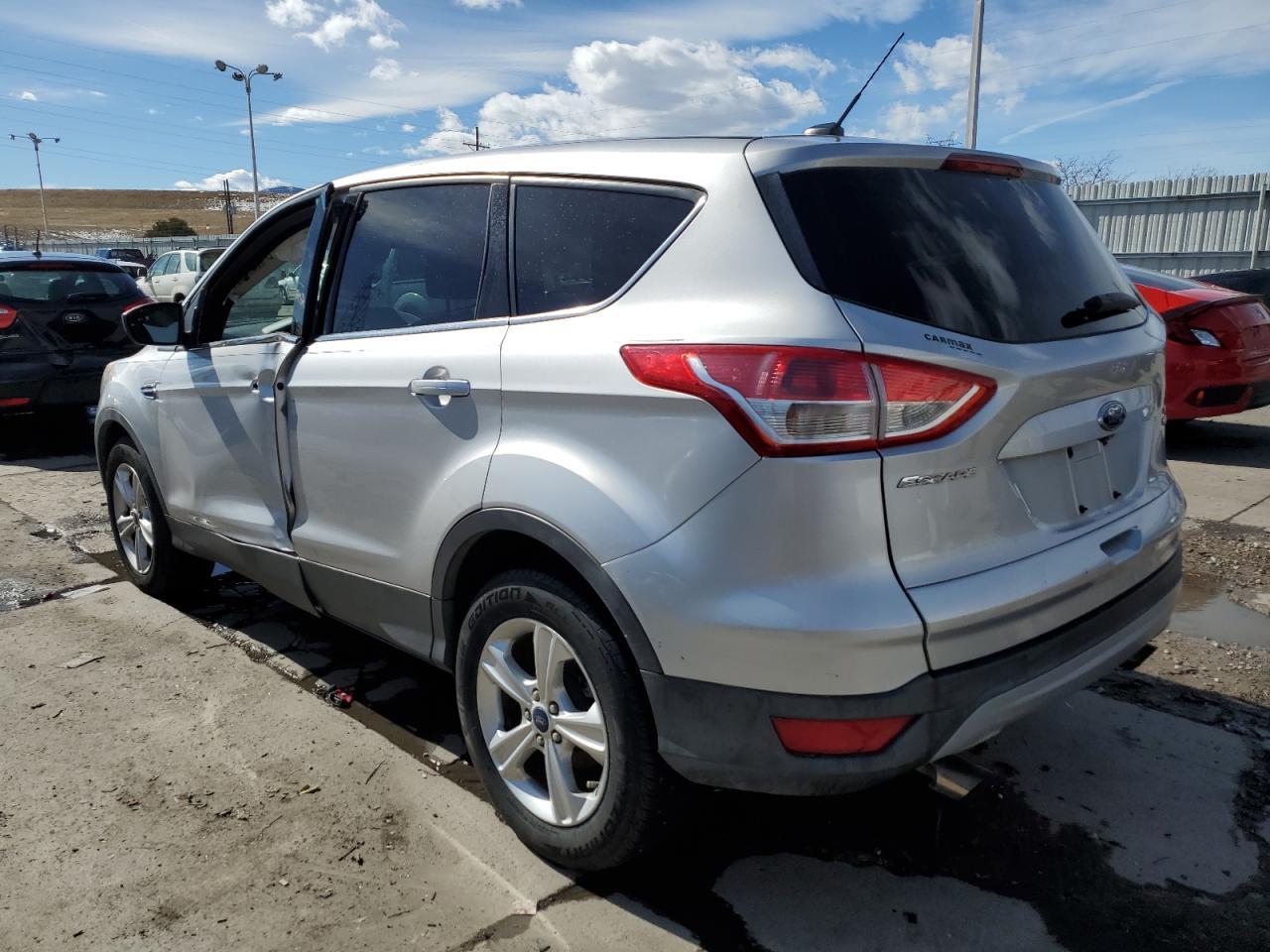 2015 FORD ESCAPE SE - Image 2