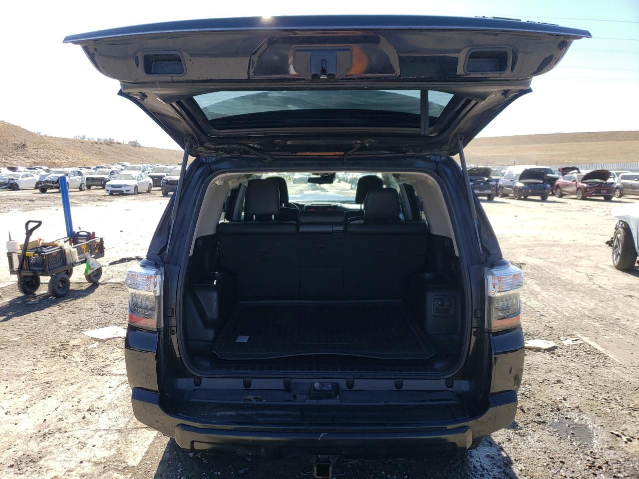 2022 TOYOTA 4RUNNER SR - Image 6