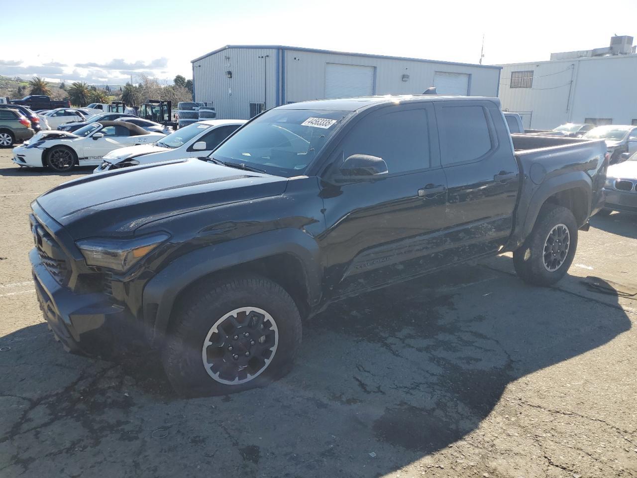 2024 TOYOTA TACOMA DOU