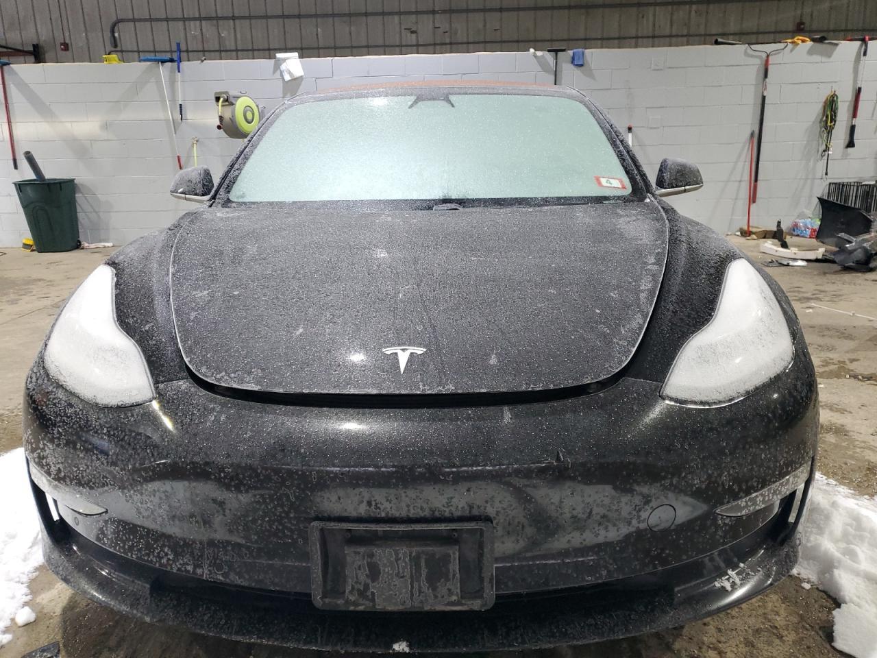 2019 TESLA MODEL 3 - Фото 5