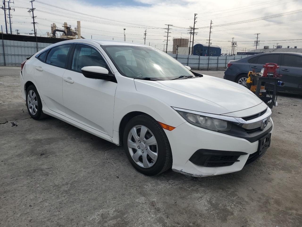 2016 HONDA CIVIC LX - Image 4
