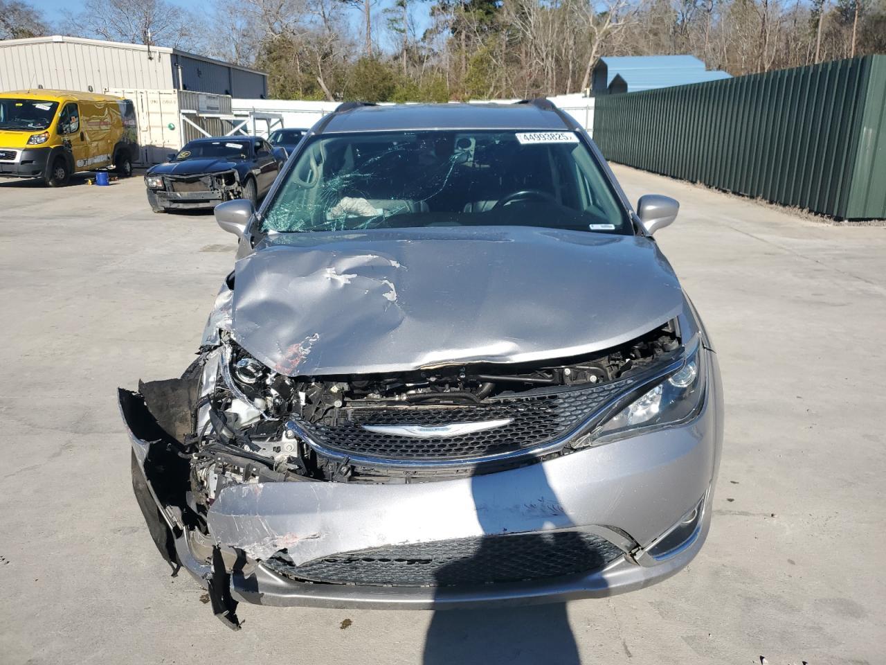 2017 CHRYSLER PACIFICA T - Image 5