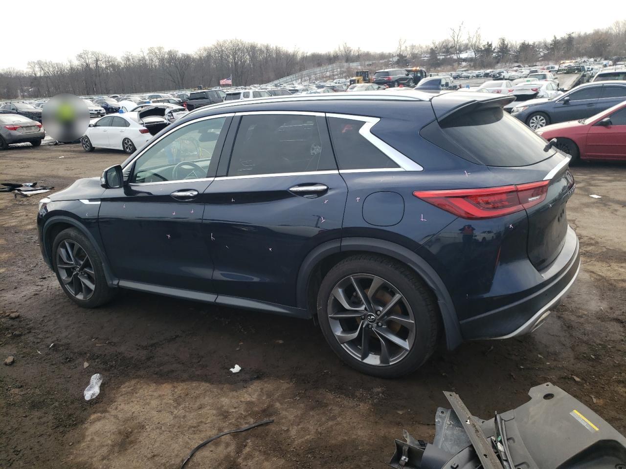 2019 INFINITI QX50 ESSEN - Image 2