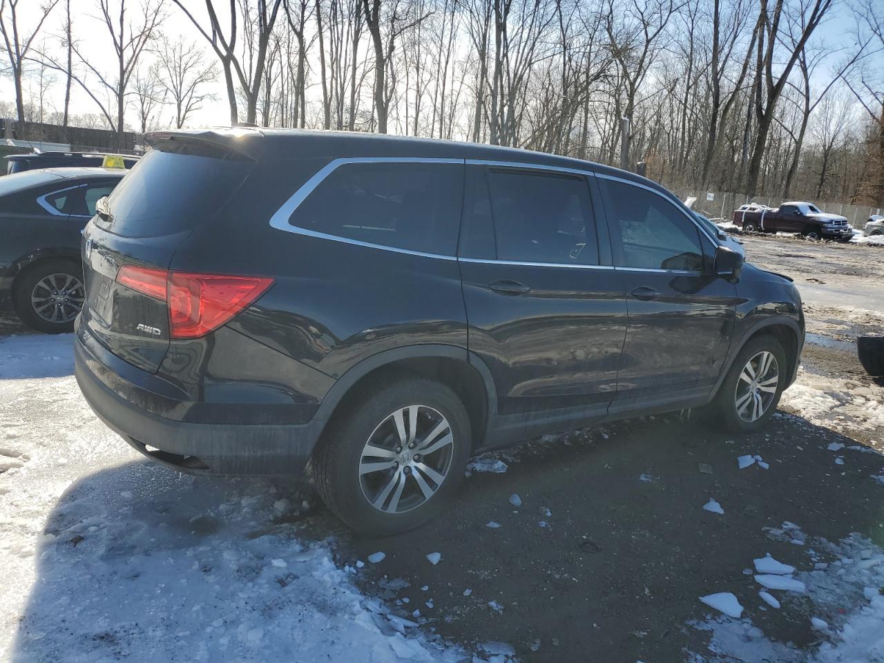 2017 HONDA PILOT EXL - Image 3