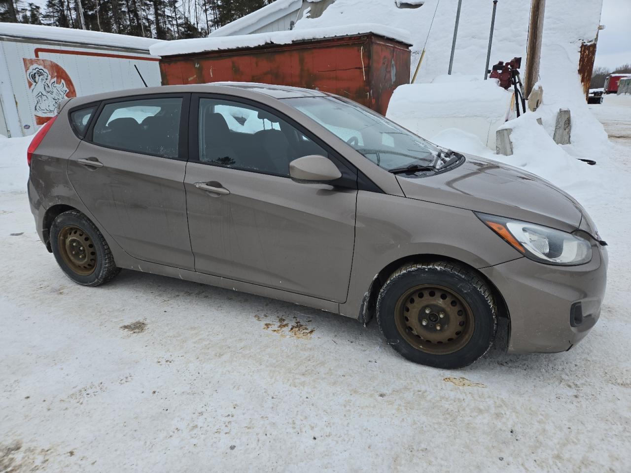 2012 HYUNDAI ACCENT GLS - Фото 4