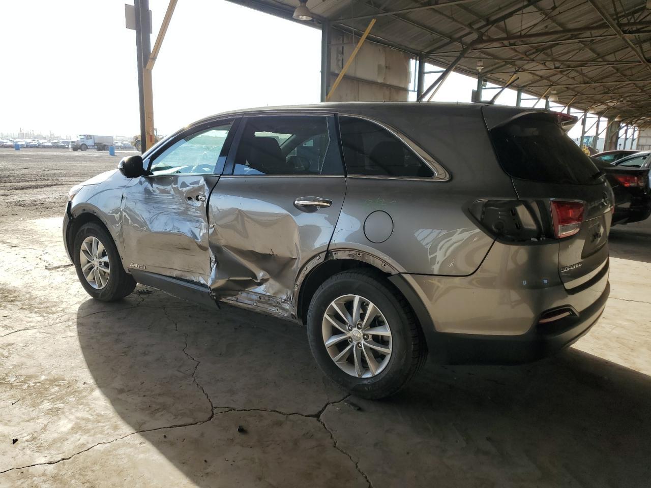2016 KIA SORENTO LX - Image 2