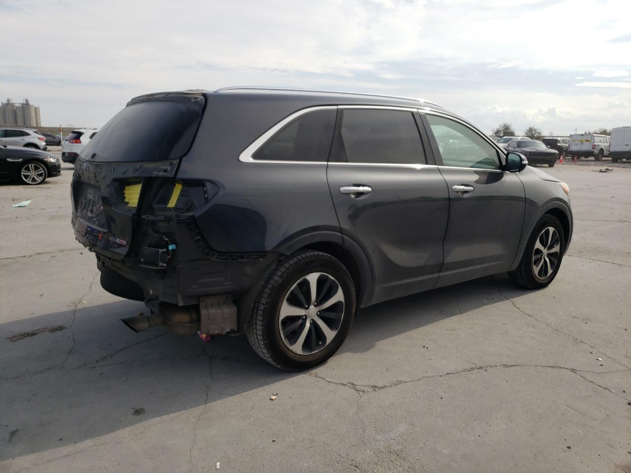 2016 KIA SORENTO EX - Image 3