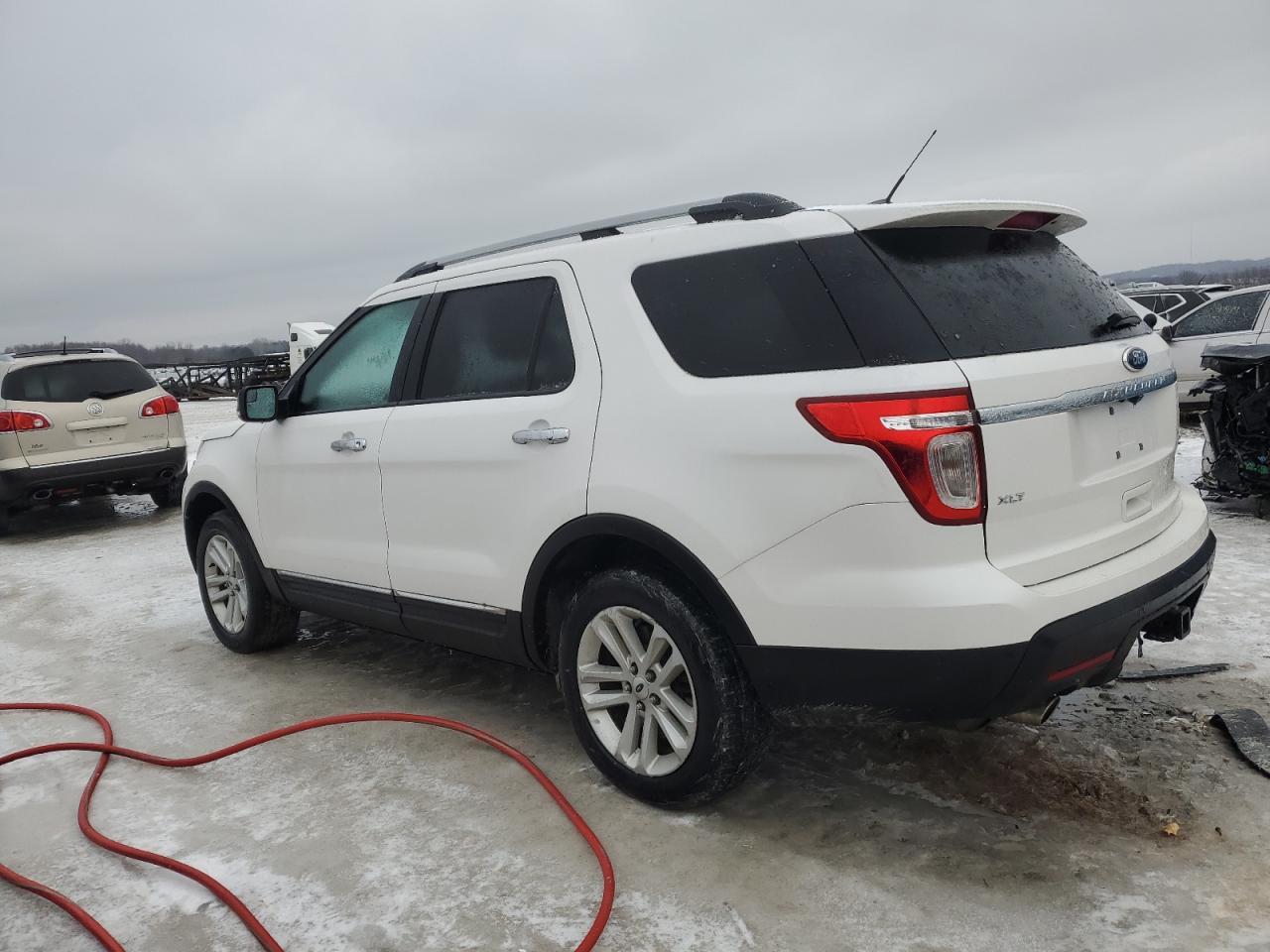 2013 FORD EXPLORER X - Фото 2
