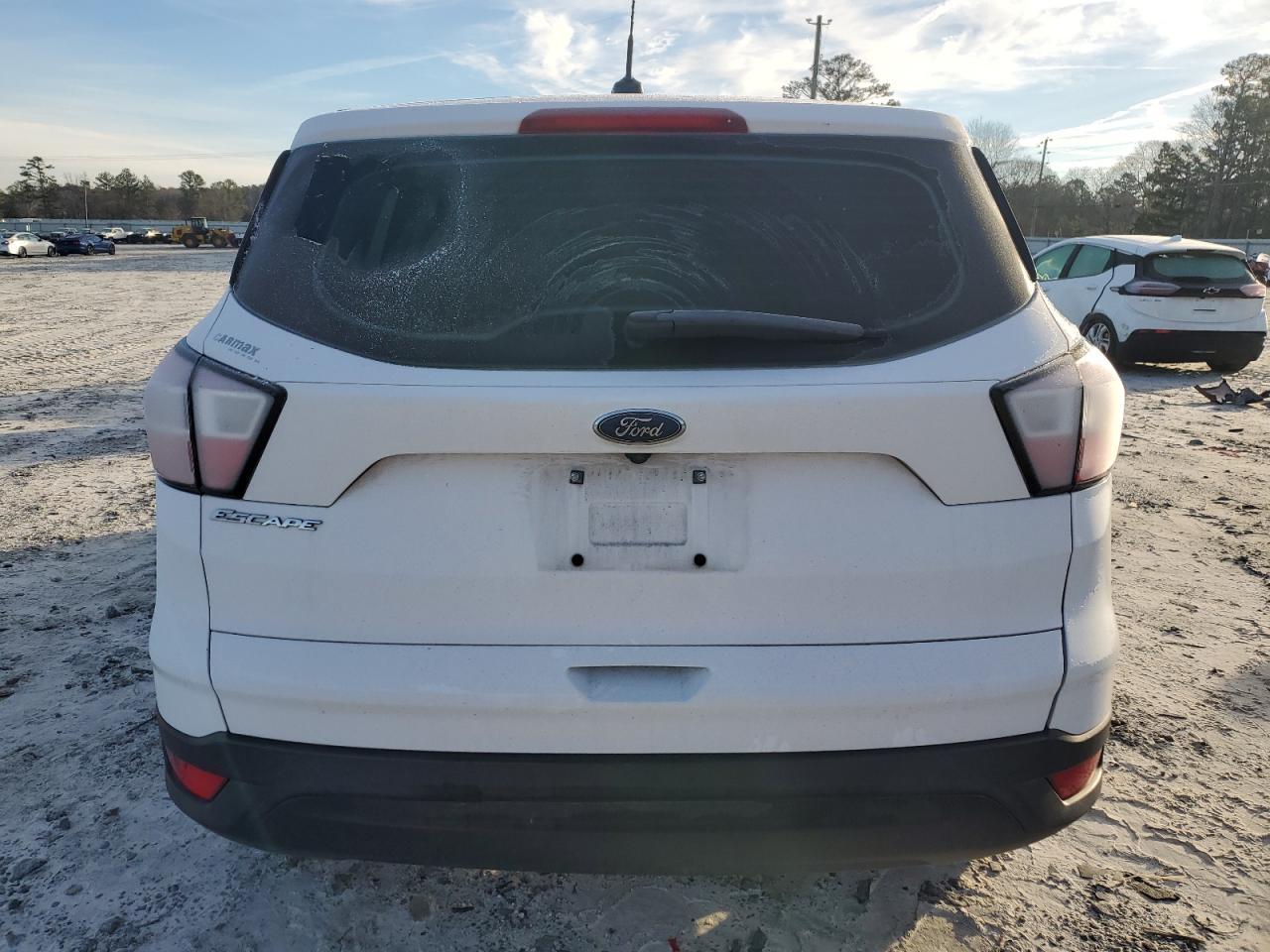 2017 FORD ESCAPE S - Image 6