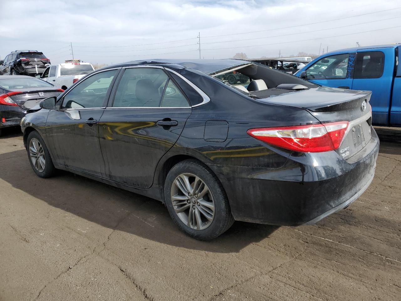 2017 TOYOTA CAMRY LE - Image 2