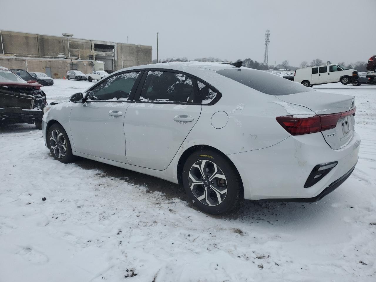2020 KIA FORTE FE - Image 2