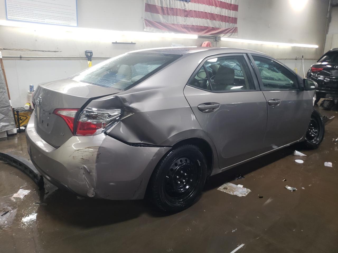 2015 TOYOTA COROLLA L - Фото 3