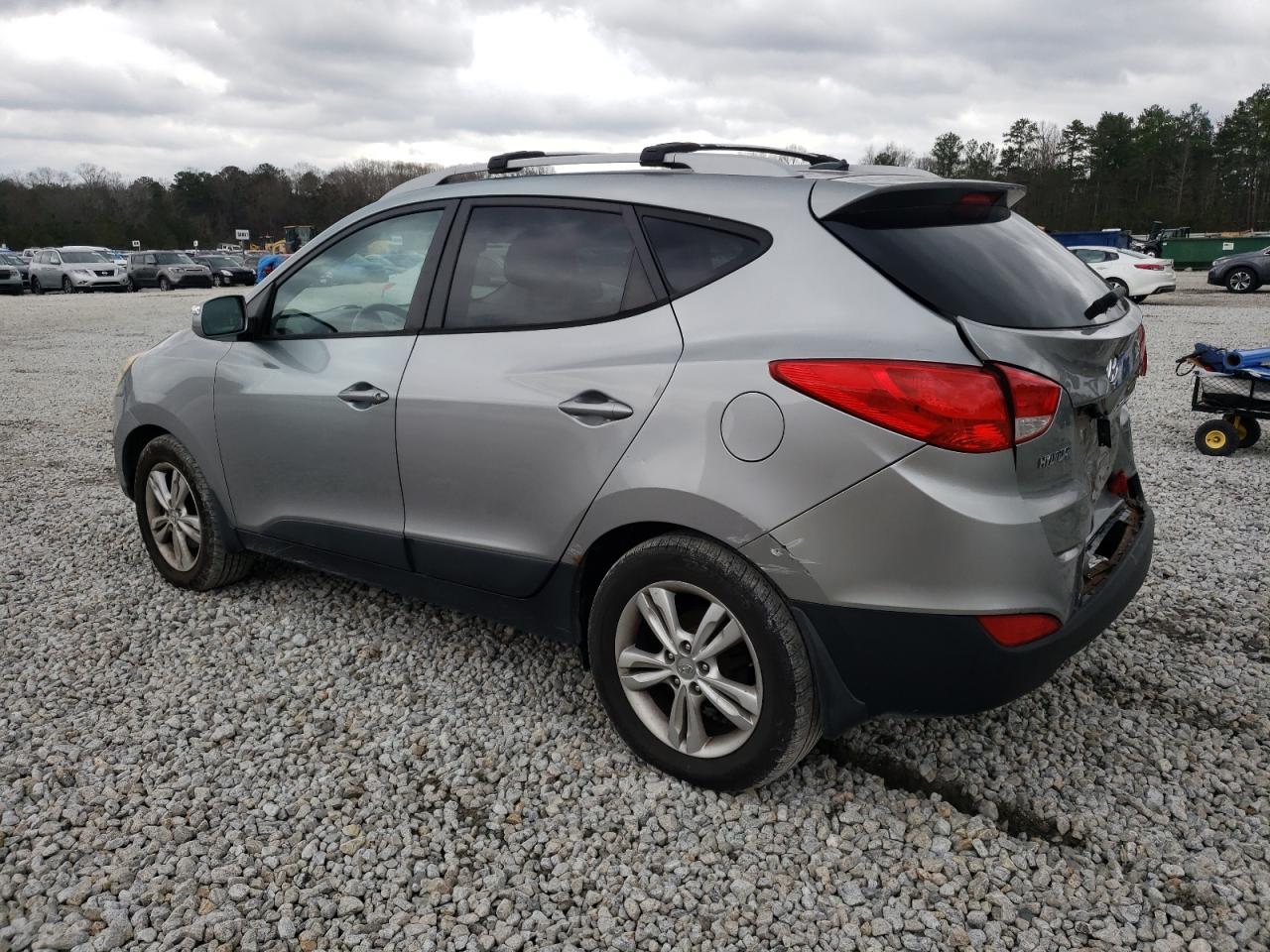 2012 HYUNDAI TUCSON GLS - Image 2