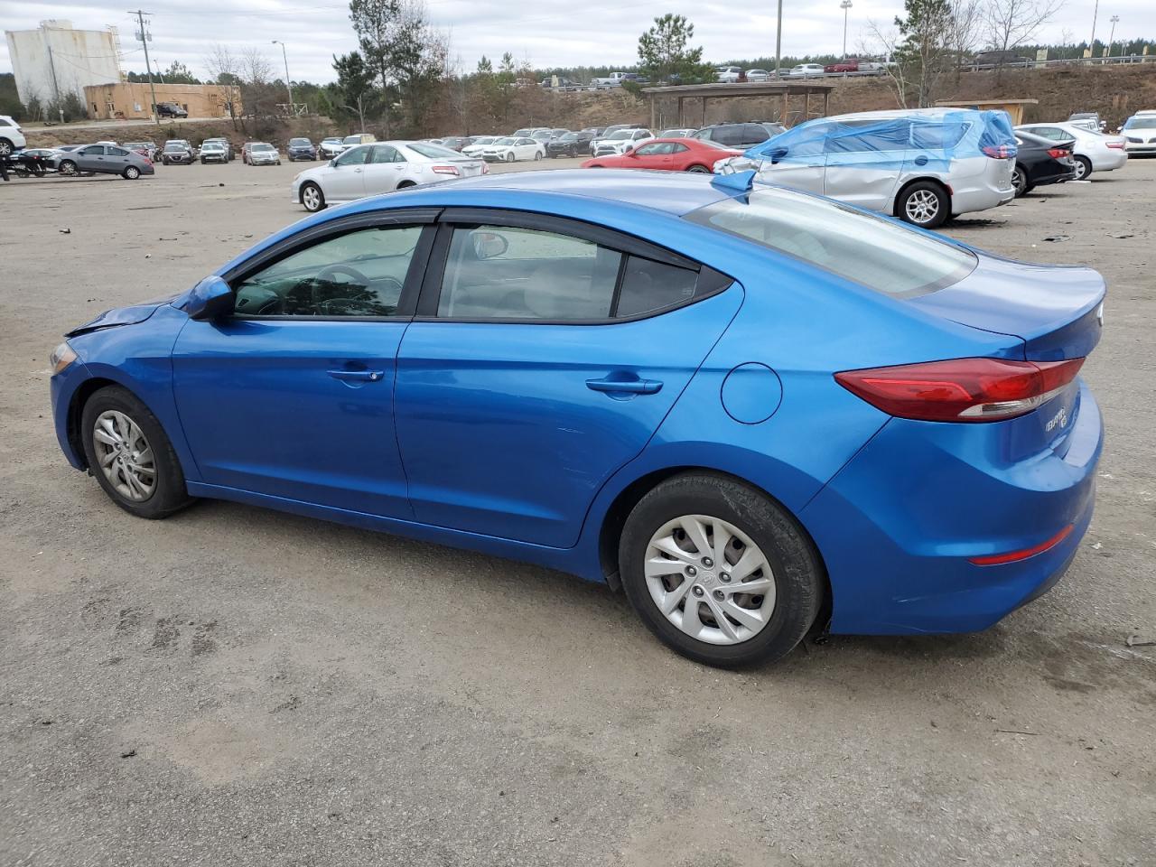 2017 HYUNDAI ELANTRA SE - Фото 2