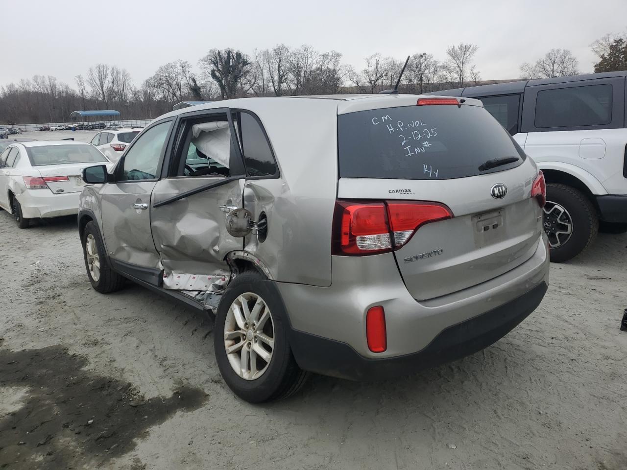 2015 KIA SORENTO LX - Image 2