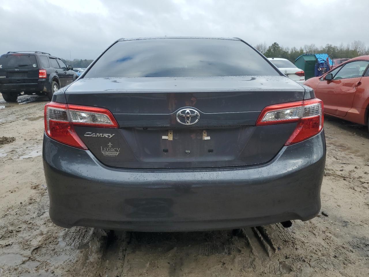 2014 TOYOTA CAMRY L - Фото 6