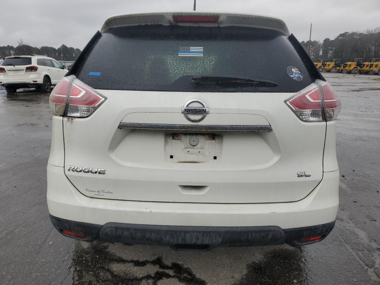 2015 NISSAN ROGUE S - Image 6