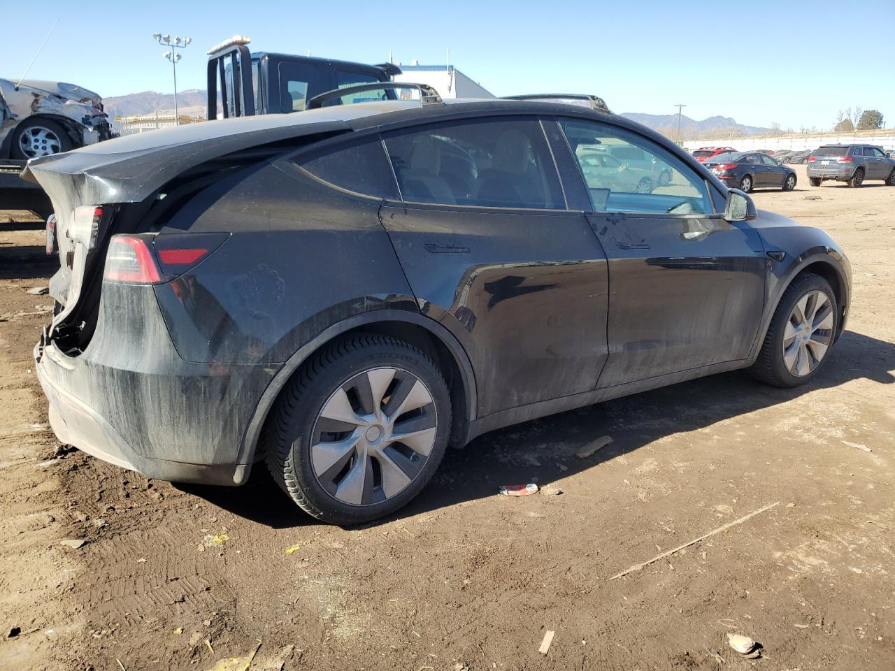 2023 TESLA MODEL Y - Фото 3
