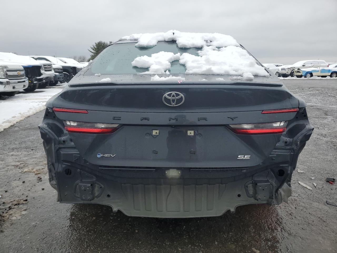 2025 TOYOTA CAMRY XSE - Image 6