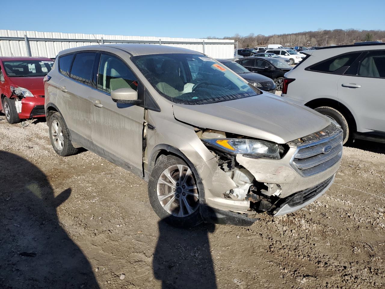 2017 FORD ESCAPE SE - Фото 4