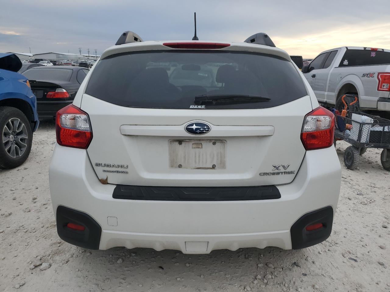 2014 SUBARU XV CROSSTR - Image 6
