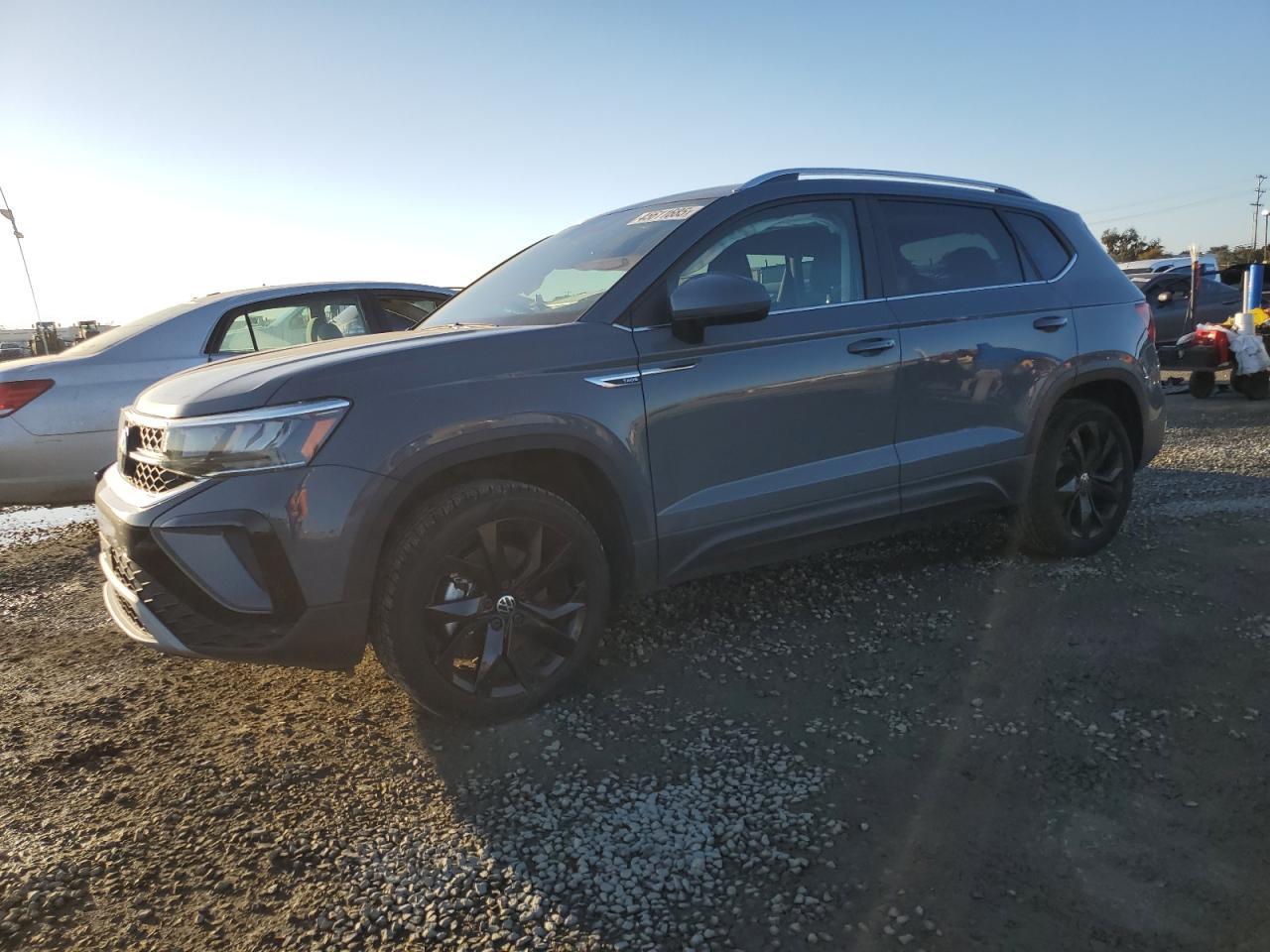 2024 VOLKSWAGEN TAOS SE