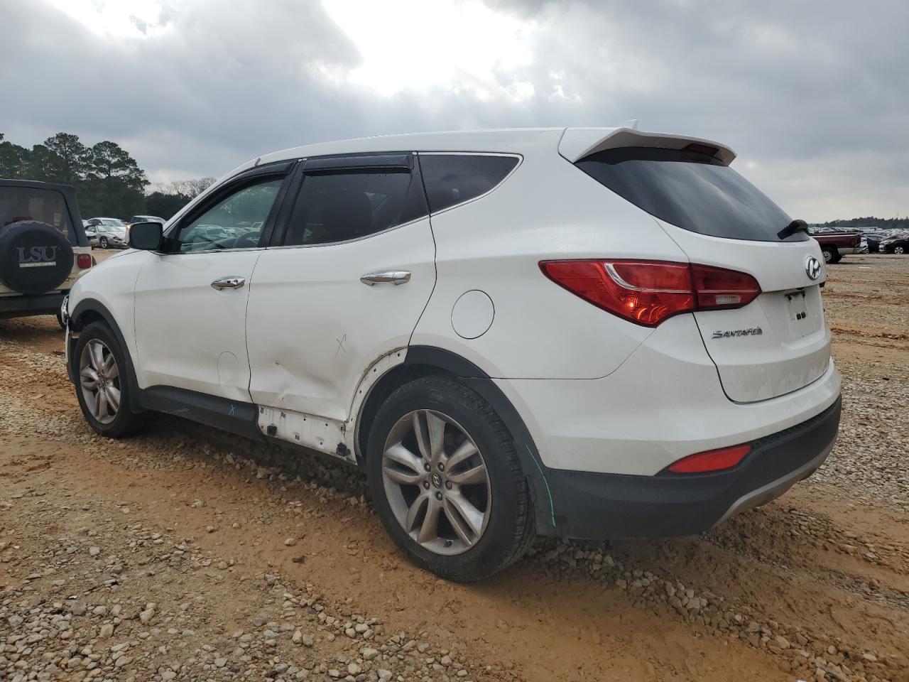 2013 HYUNDAI SANTA FE S - Image 2