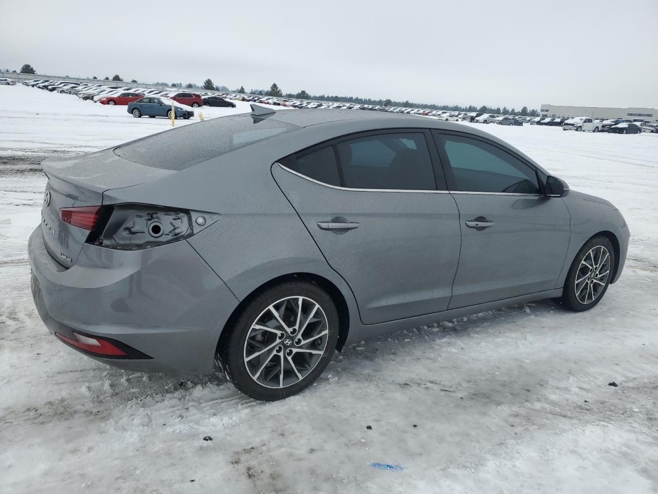 2019 HYUNDAI ELANTRA SE - Фото 3
