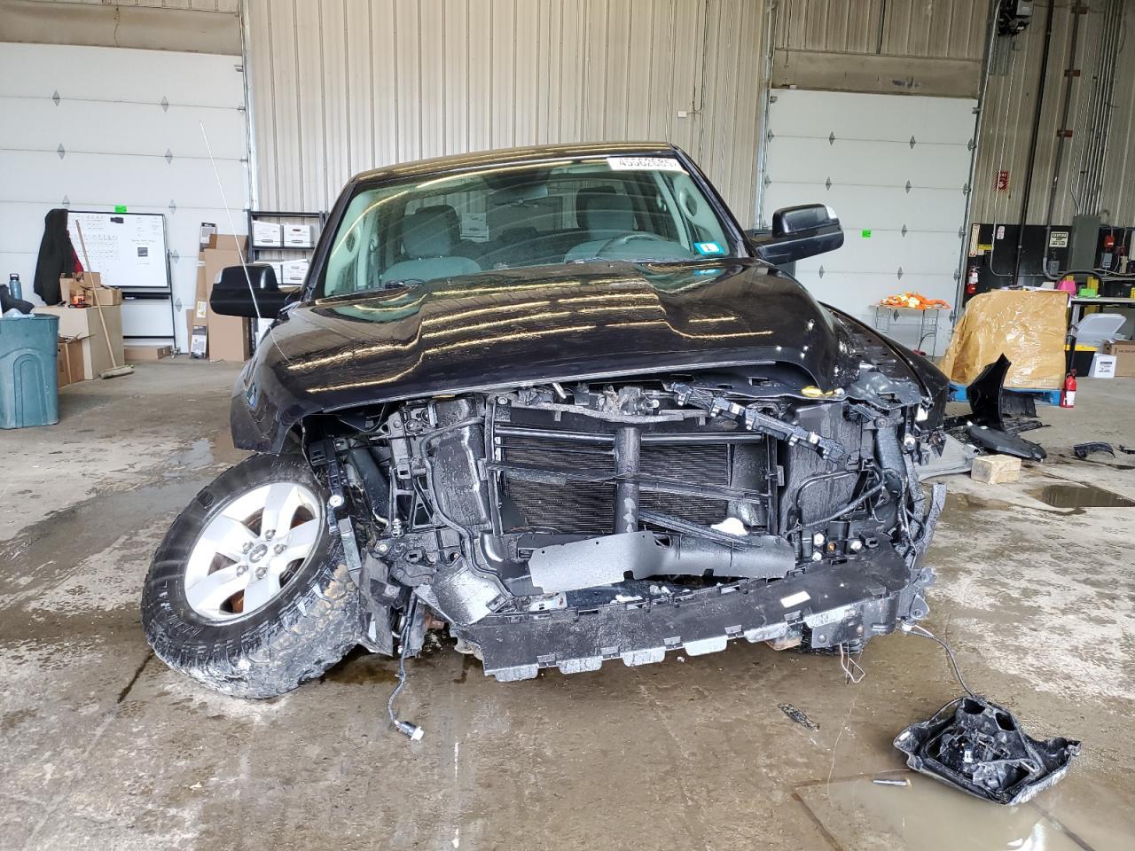 2017 RAM 1500 ST - Фото 5