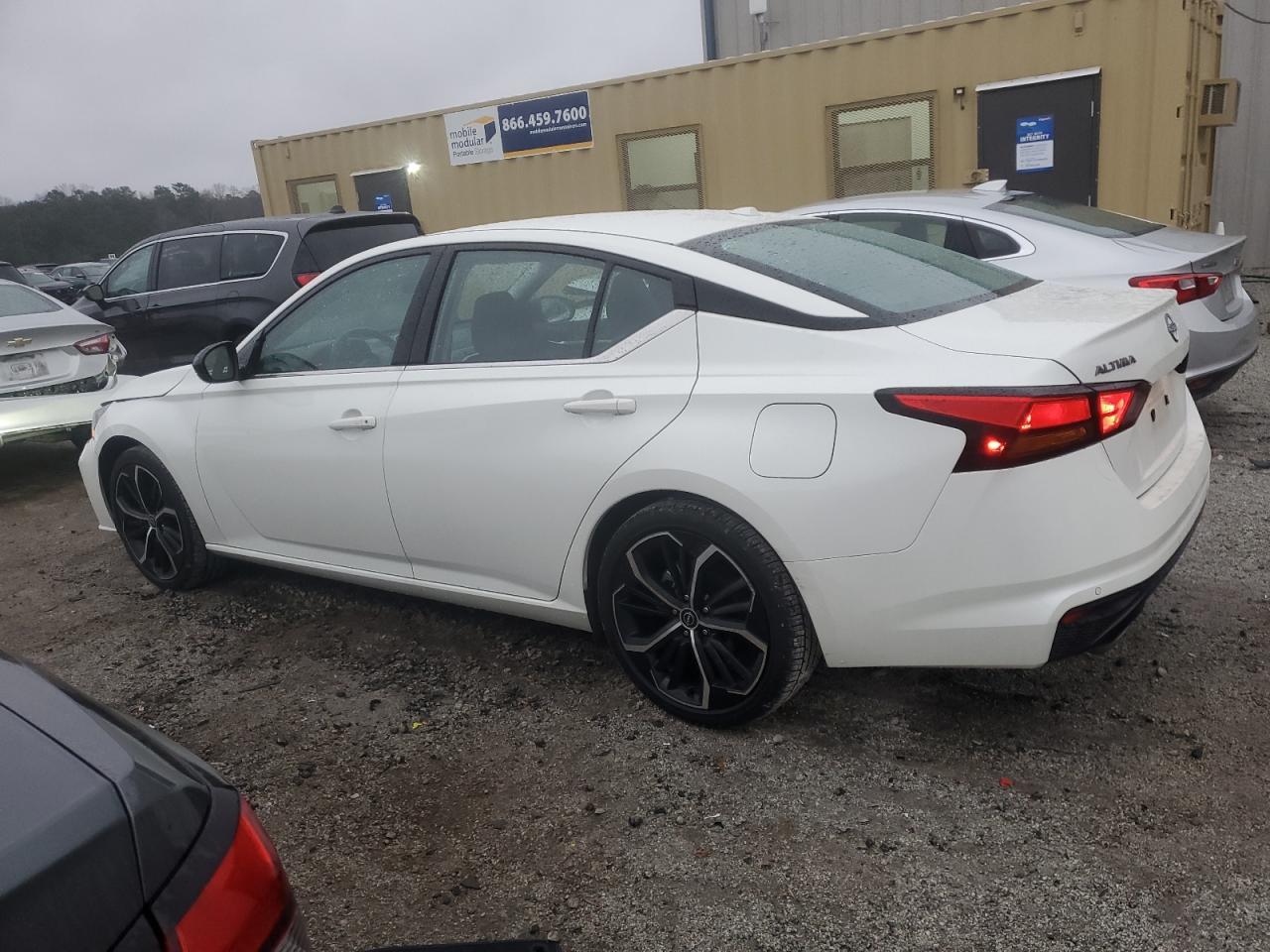 2024 NISSAN ALTIMA SR - Фото 2