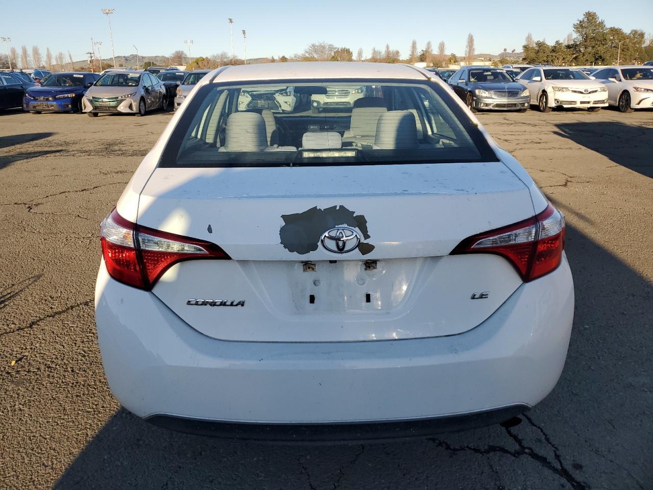 2014 TOYOTA COROLLA L - Фото 6