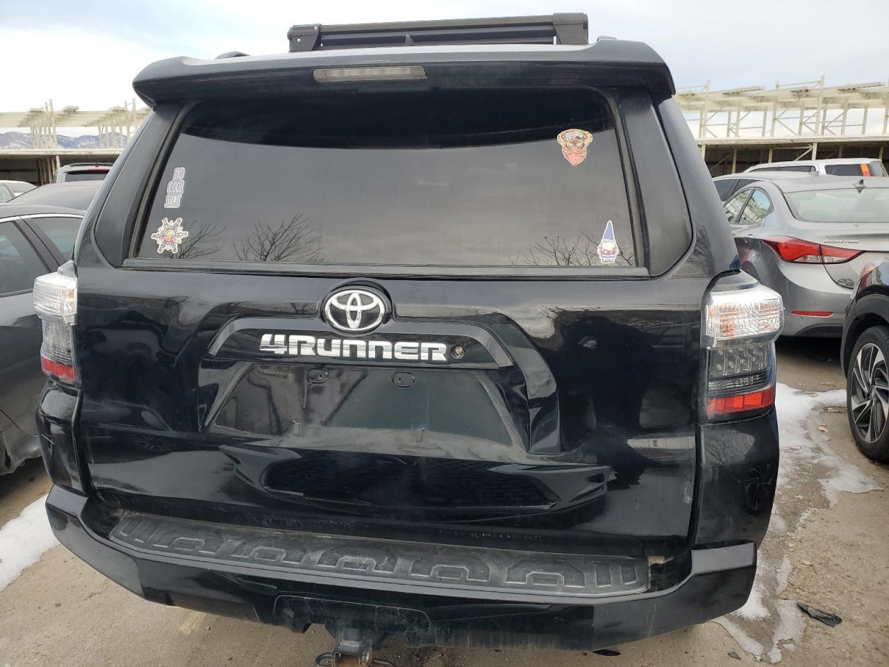 2020 TOYOTA 4RUNNER SR - Фото 6